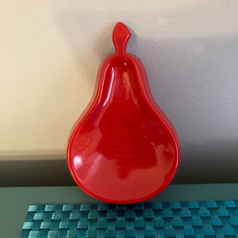 Vintage Red Plastic Pear-Shaped Spoon Rests by the Fuller Brush Co NOS
